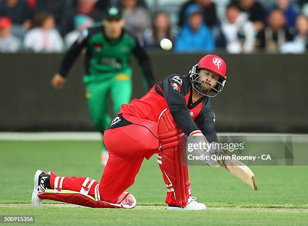 Matthew Wade of the Renegades bats during the Big Bash League exhibition match between the Melbourne Stars and the Melbourne Renegades at Simonds...