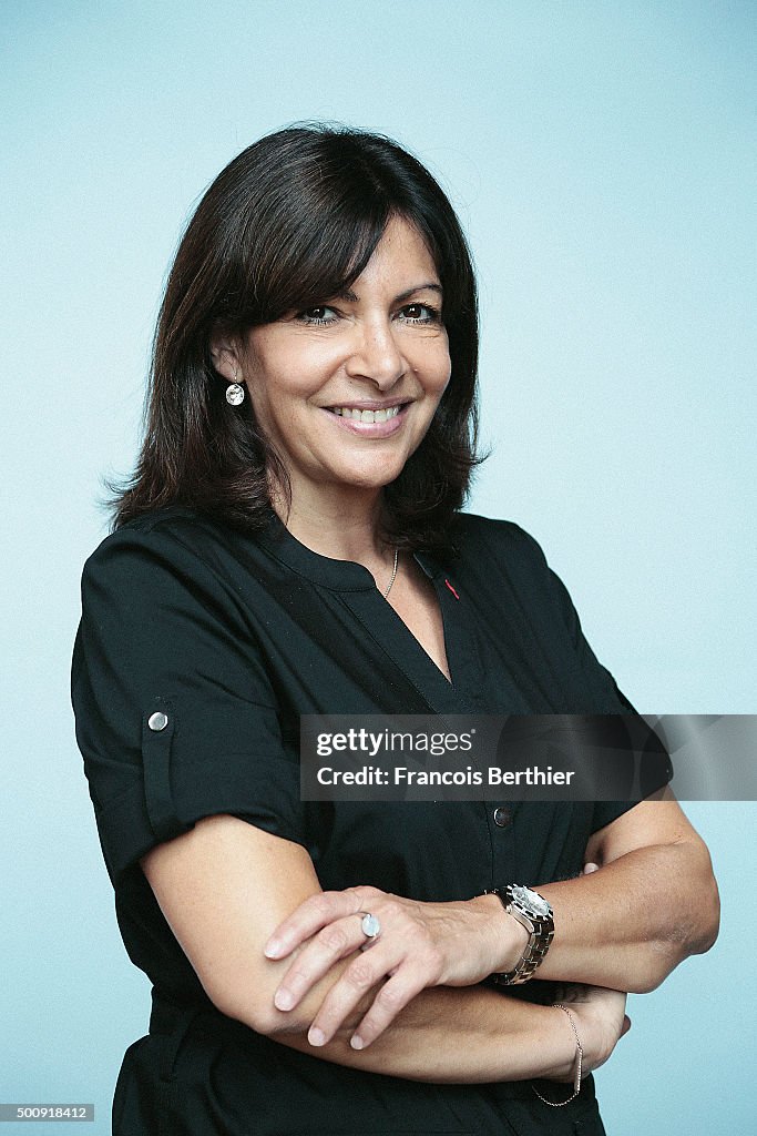 Anne Hidalgo, Self Assignment, July 2015