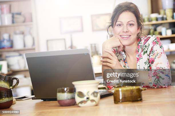 happy to have my own small bussiness - ceramic braces stock pictures, royalty-free photos & images