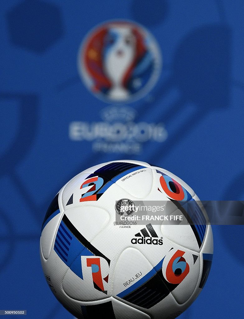 FBL-EURO-2016-BALL