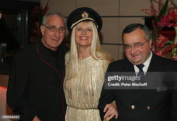 Marlene Charell , Ehemann Roger Pappini , Kapitän Reinhold Vujcic , , Restaurant-Theater: "GANYMÉE ON WATER", "MS RheinEnergie", Köln, Sängerin,...