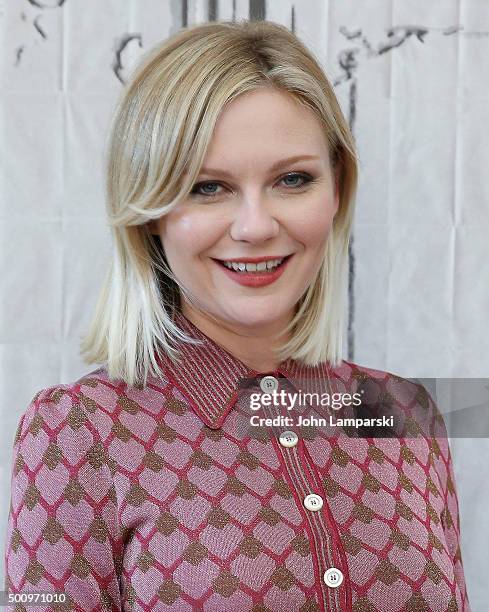 Kirsten Dunst 2015 Photos and Premium High Res Pictures - Getty Images