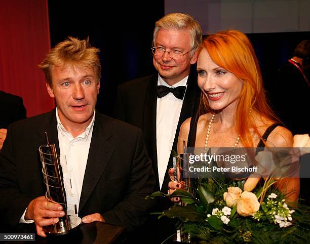 Jörg Schüttauf , Andrea Sawatzki, Roland Koch , Hessischer Film- und Kinopreis 2006, Frankfurt am Main, Deutschland, , P.-Nr.: 1483/2006, Gala,...