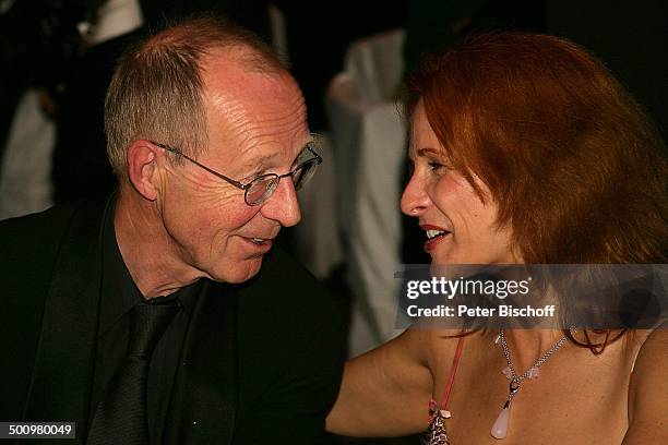 Hans Peter Korff , Ehefrau Christiane Leuchtmann, Gala "24. Sportpresseball", Motto: "Titel, Tanz und Tore", "Alte Oper", Frankfurt, Deutschland, ,...