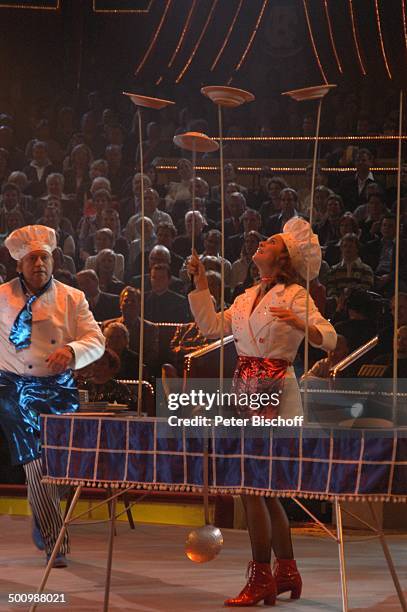 Johann Lafer, Alfons Schuhbeck, Sarah Wiener , ARD-Benefiz-Zirkus-Gala "Stars in der Manege", München, Deutschland, , Prod.-Nr.: 1860/2006, "Circus...