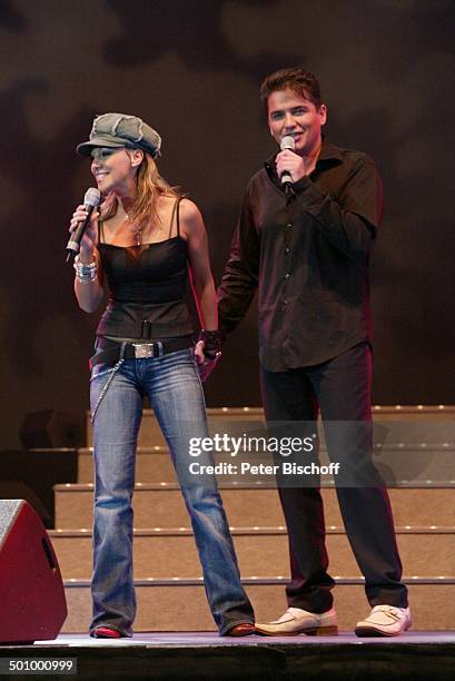 Rosanna Rocci, Ehemann Michael Morgan, "Die grosse WDR 4-Schlager-Starparade", Oberhausen, , Sängerin, Sänger, Auftritt, Bühne, Mikrophon Promi,...