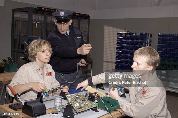 Leon Boden Photos and Premium High Res Pictures - Getty Images