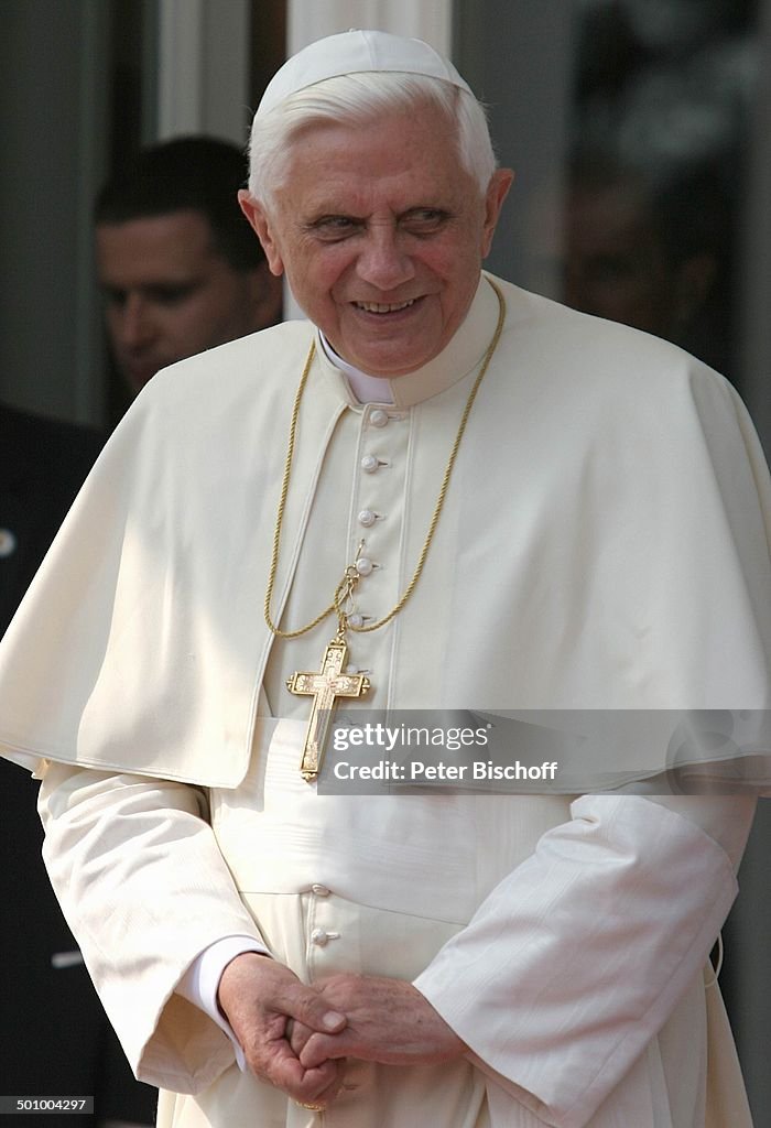 Papst Benedikt Der XVI. ,