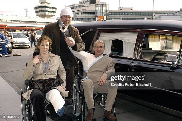 Ann-Kathrin Kramer, Lebensgefährte Harald Krassnitzer, Christoph M. Ohrt , ZDF-"Freundschaften und andere Neurosen", Flughafen, Berlin-Tegel,...