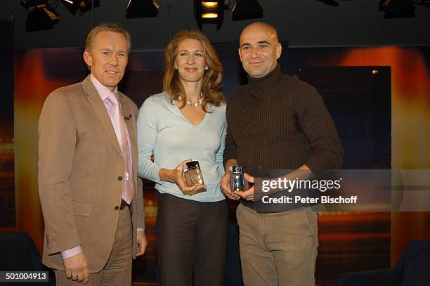 Johannes B. Kerner, Steffi Graf, Andre Agassi, ZDF-Serie: "J o h a n n e s B . K e r n e r - S h o w" vom , in Herzogenauchrach, , Prod.-Nr.:...