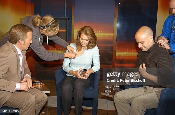 Johannes B. Kerner, Steffi Graf, Ehemann Andre Agassi, ZDF-Talk-Show "J o h a n n e s B . K e r n e r - S h o w", , in Herzogenauchrach, Deutschland,...