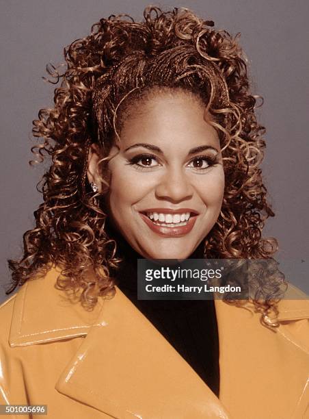 Actress Kim Coles poses for a portrait in 1997 in Los Angeles, California.