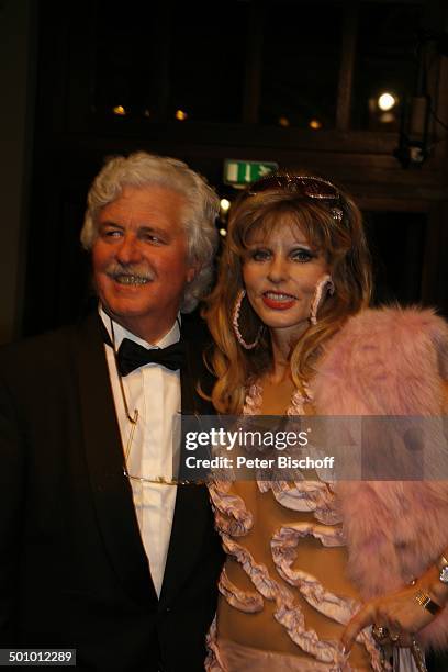 Gisela Muth, Ehemann Hans-Georg Muth, Gala 25.Frankfurter Opernball, Frankfurt, Hessen, Deutschland, Europa, "Alte Oper", Abendkleid, Milliardärin,...