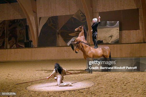 Hom Perform Mario Luraschi Performing At The Photos and Premium High Res Pictures ...