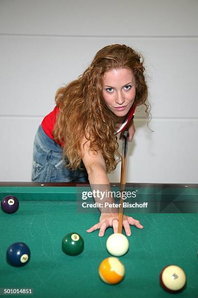 87 Sina Valeska Jung Fotos Stock Photos, HighRes Pictures, and Images