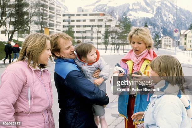 Fritz Wepper , -, Ehefrau Angela Wepper, Tochter Sophie von Hohenzollern , Tochter Valerie von Hohenzollern , Tochter Prinzessin Stephanie von...