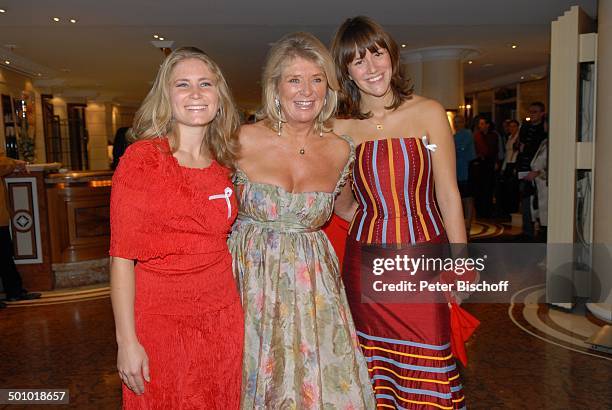 Jutta Speidel , Tochter Antonia Feuerstein , Tochter Franziska "Franzi" Feuerstein , Benefiz-Gala "10 Jahre Horizont e.V." - "Swinging Jazz Night",...