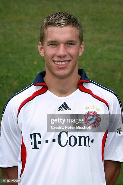 Lukas Podolski , Porträt, Portrait, geb.: 4. Juni 1985, Sternzeichen: Zwillinge, Allianz Arena, München, Deutschland, , P.-Nr. 1116/2006, Fußballer,...