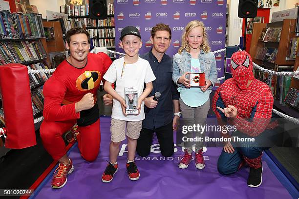 Sienna & Jack Baron take part in the First ever 'Rock, Paper, Scissors, Lizard, Spock' Tournament at Kings Comics, inspired by The Big Bang Theory...