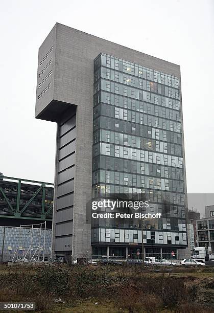 Bürogebäude "Dock" der Firma "Maxfield" von Franjo Pooth , Düsseldorf, Nordrhein-Westfalen, Deutschland, Europa, Bürohaus, Büro, Gebäude,...