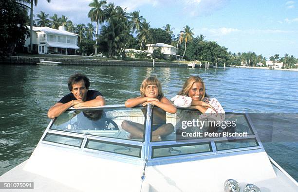 Daliah Lavi-Gans , , Ex-Ehemann Peter Rittmaster, Sohn Rouven, Sunset Island, Miami Beach, Florida, United States of America , Nord-Amerika,...