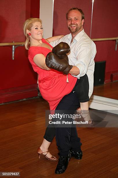 Moritz A. Sachs, Maite Kelly , Training für Finale der 4. Staffel der RTL-Tanzshow "Let's Dance", Tanzschule "Zeughaus", Köln, Nordrhein-Westfalen,...