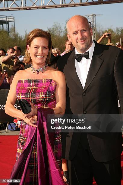 Suzanne von Borsody, Freund Jens Schniedenharn, Sat.1-Gala Verleihung "Deutscher Fernsehpreis 2009", "Coloneum", Köln, Nordrhein-Westfalen,...