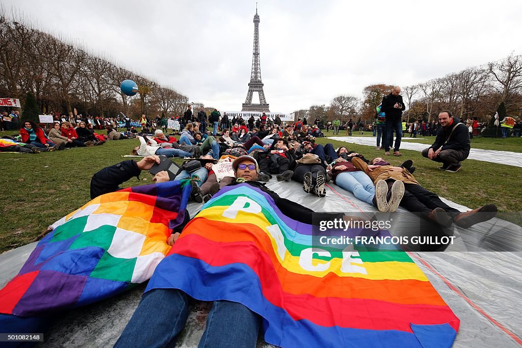 FRANCE-CLIMATE-WARMING-COP21-DEMO