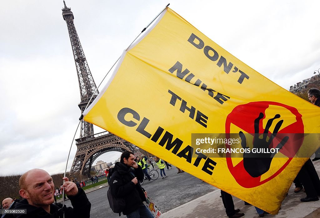 FRANCE-CLIMATE-WARMING-COP21-DEMO
