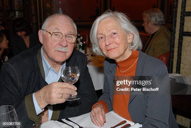 34 Ilse Zielstorff Stock Photos, HighRes Pictures, and Images Getty