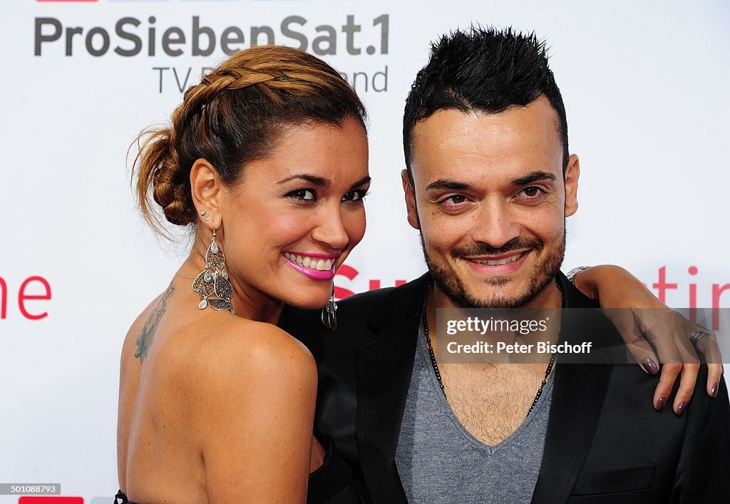 Jana-Ina Zarrella (Model und Moderatorin), Ehemann Giovanni Zarrella (Ex-'BroSis', Sänger und Moderator), Gala 'ProSieben Sat.1 Summertime 2011', Alte K