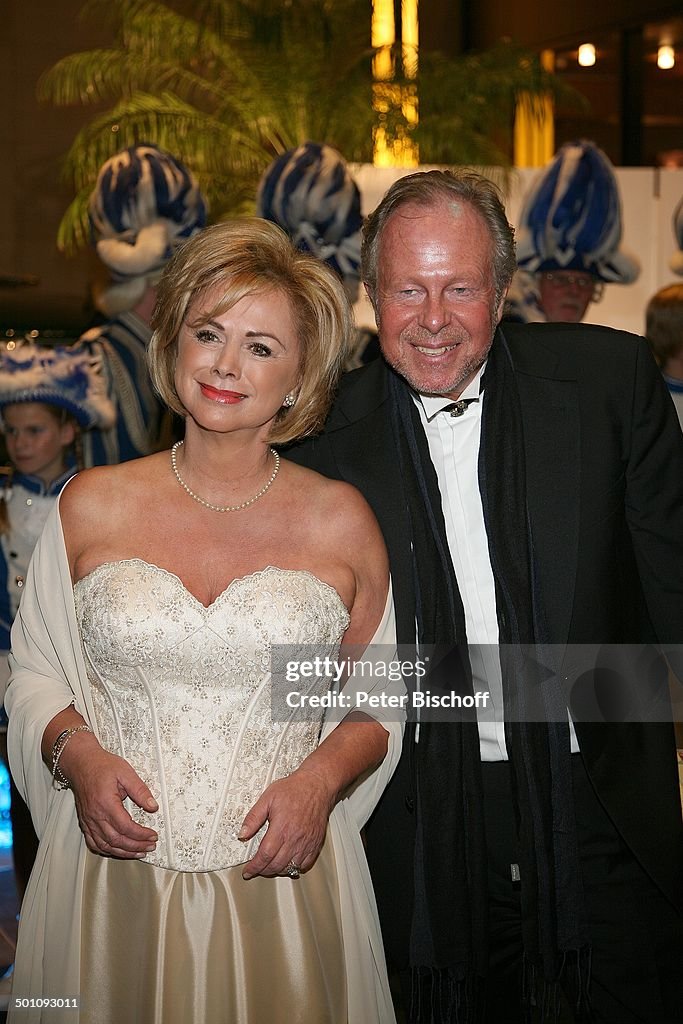 Marijke Amado, Freund (Name auf Wunsch), Charity-Veranstaltung, 17. 'Unesco-Benefiz-Gala' 2009, Hotel 'Maritim', Düsseldorf, Nordrhein-Westfalen, Deut