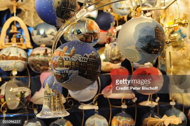 Weihnachtskugeln und Kunsthandwerk, Christkindlmarkt, Nürnberg, Bayern, Deutschland, Europa, Weihnachtsmarkt, Weihnachten, Advent, Weihnachtszeit,...