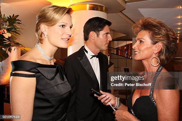 Maria Riesch , Lebensgefährte Marcus Höfl , Liane Wirzberger , Gala "29. "Deutscher Sportpresseball", Alte Oper, Frankfurt, Hessen, Deutschland,...