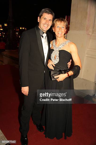 Dr. Markus Merk , Ehefrau Birgit, Gala "29. "Deutscher Sportpresseball", Alte Oper, Frankfurt, Hessen, Deutschland, Europa Promi, NB, FTP; P.-Nr....