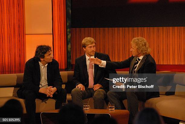 Andreas Richter, Christian Stückl, Thomas Gottschalk , Thema: Passionsspiele Oberammergau, ZDF-Jahresrückblick-Show "Menschen 2010", Bavaria-Studio,...