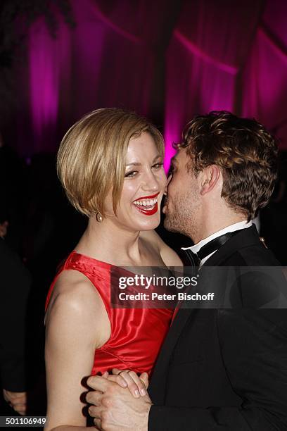 Julia Stinshoff, Freund Leander Lichti , Gala 30. "Deutscher Opernball" 2012 "Alte Oper", Frankfurt, Hessen, Deutschland, Europa, tanzen,...