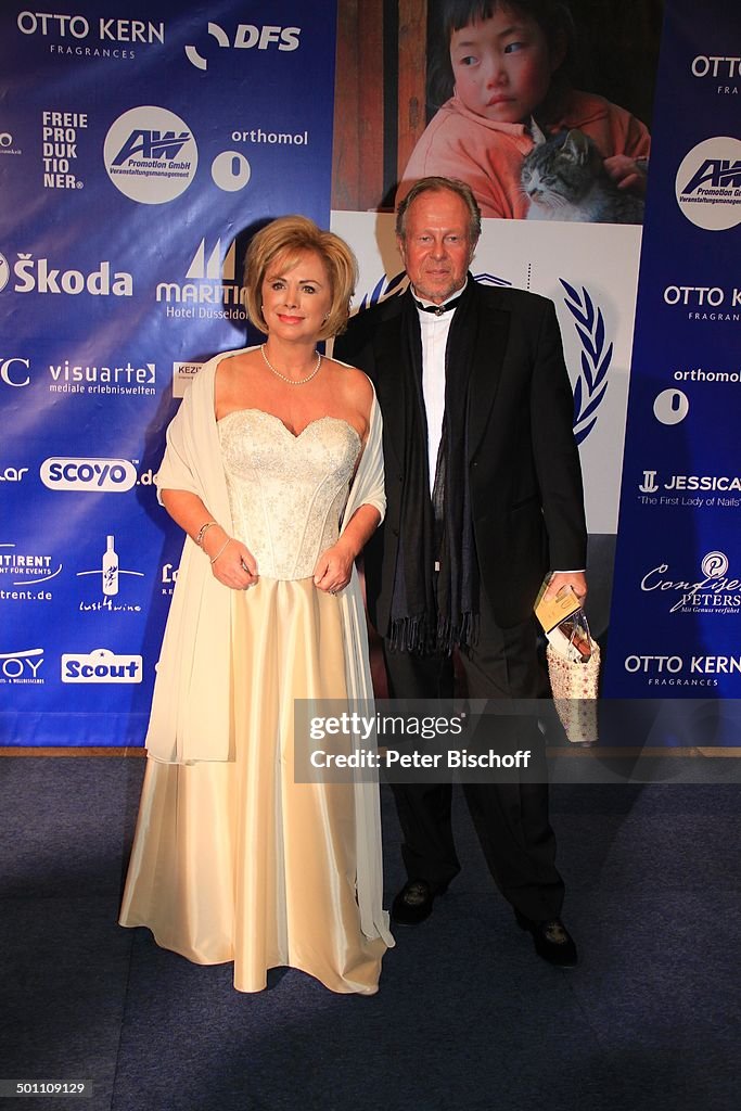 Marijke Amado, Freund, Name auf Wunsch, Charity-Veranstaltung, 17. 'Unesco-Benefiz-Gala' 2009, Hotel 'Maritim', Düsseldorf, Nordrhein-Westfalen, Deuts