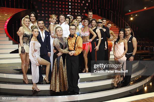 Mandy Capristo mit Tanzpartner Stefano Terrazzino, Gitte Haenning mit Tanzpartner Gennady Bondarenko, Ardian Bujupi mit Tanzpartnerin Katja Kalugina...