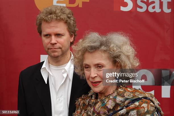 Ilse Neubauer, Begleiter , 21. Bayerischer Fernsehpreis 2009, Preis: "Der Blaue Panther", Prinzregententheater, München, Bayern, Deutschland, Europa,...