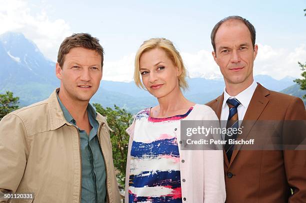 Thomas Unger , Franziska Schlattner , Holger Daemgen , ZDF-Serie "Die Garmisch-Cops", Berggasthof "Panorama", Garmisch-Partenkirchen, Bayern,...