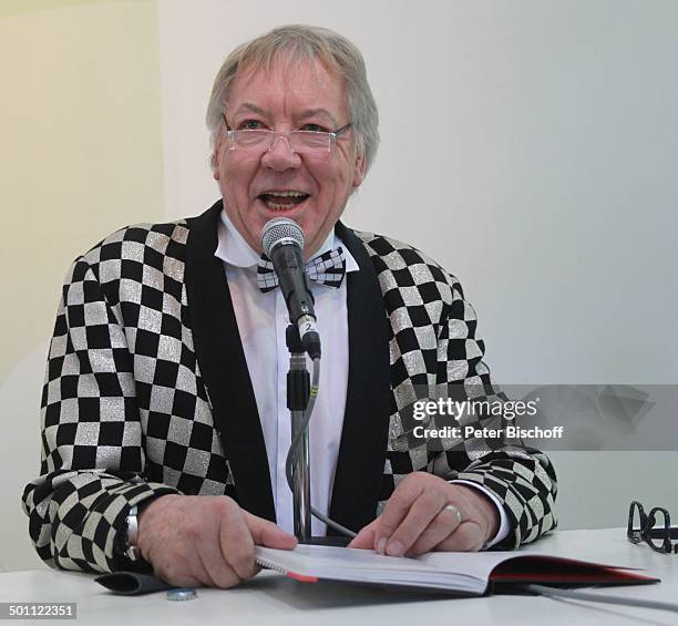 Werner Böhm als Gottlieb Wendehals , Lesung aus seinem Buch "Das karierte Verhängnis" , Buch-Präsentation auf der "Leipziger Buchmesse", Leipzig,...