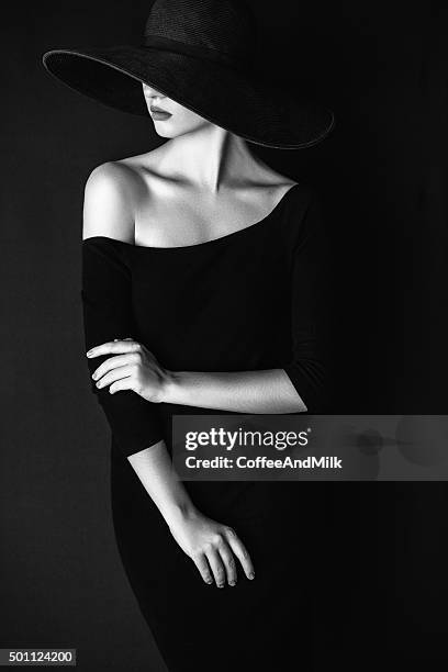 12 776点の女 白黒 セクシーのストックフォト Getty Images 12 776点の女 白黒 セクシーのストックフォト Getty Images