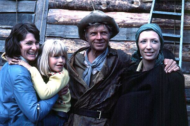 Hardy Krüger sen., Ehefrau Francesca Krüger , Tochter Malaika Krüger ,, neben den Dreharbeiten zum Kino-Film "Potato-Fritz", Madrid, Spanien, Europa,...