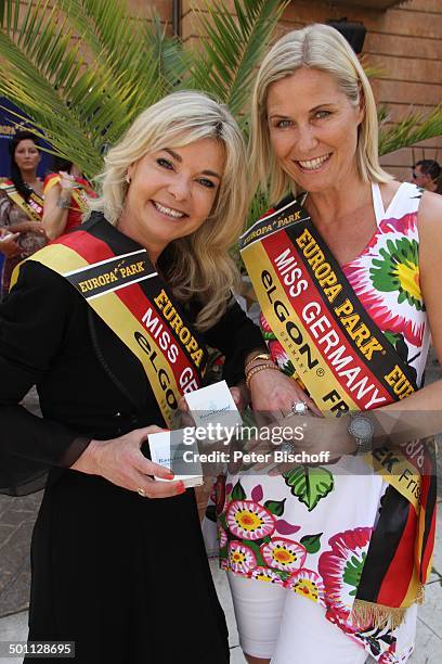 Anja Hörnich-Clüver , Nicole Kusch , "Das große Miss Germany-Treffen", Piazza vom "Hotel Colosseo", "Europa-Park", Rust, Baden-Württemberg,...