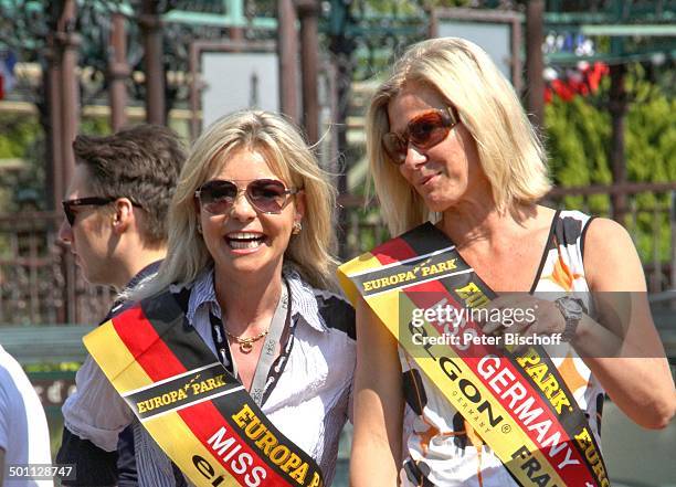 Anja Hörnich-Clüver , Nicole Kusch , "Das große Miss Germany-Treffen", Piazza vom "Hotel Colosseo", "Europa-Park", Rust, Baden-Württemberg,...