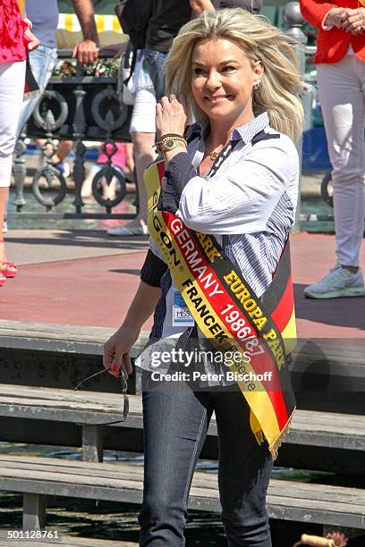 Anja Hörnich-Clüver , "Das große Miss Germany-Treffen", Piazza vom "Hotel Colosseo", "Europa-Park", Rust, Baden-Württemberg, Deutschland, Europa,...