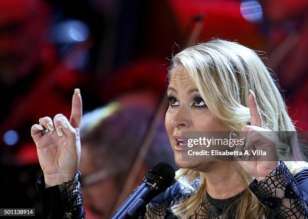 Anastacia performs during the 23rd Christmas Concert at Auditorium Conciliazione on December 12, 2015 in Rome, Italy.