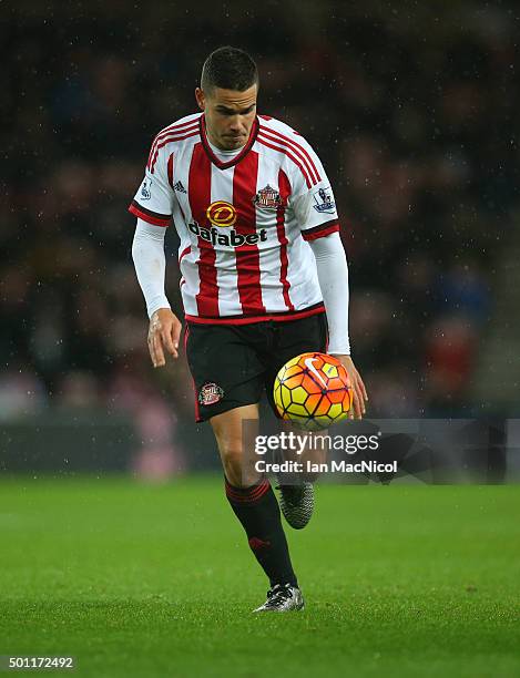 Jack Rodwell of Sunderland controls the ball during the Barclays Premier League match between Sunderland and Watford at The Stadium of Light on...