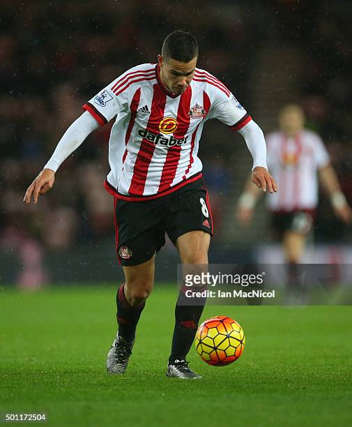 Jack Rodwell of Sunderland controls the ball during the Barclays Premier League match between Sunderland and Watford at The Stadium of Light on...